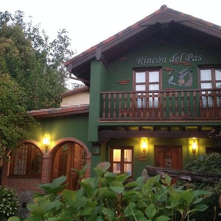 Posada Rincon Del Pas Puente Viesgo Rom bilde
